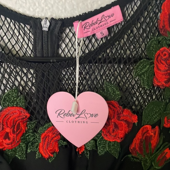 Rebel love clothing gothic rose dress - Picture 4 of 5